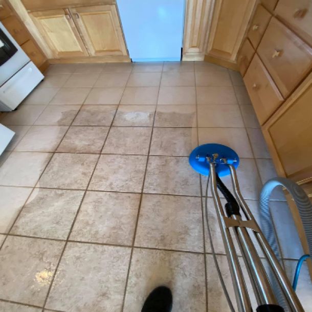 Tile Grout Cleaning Results 4